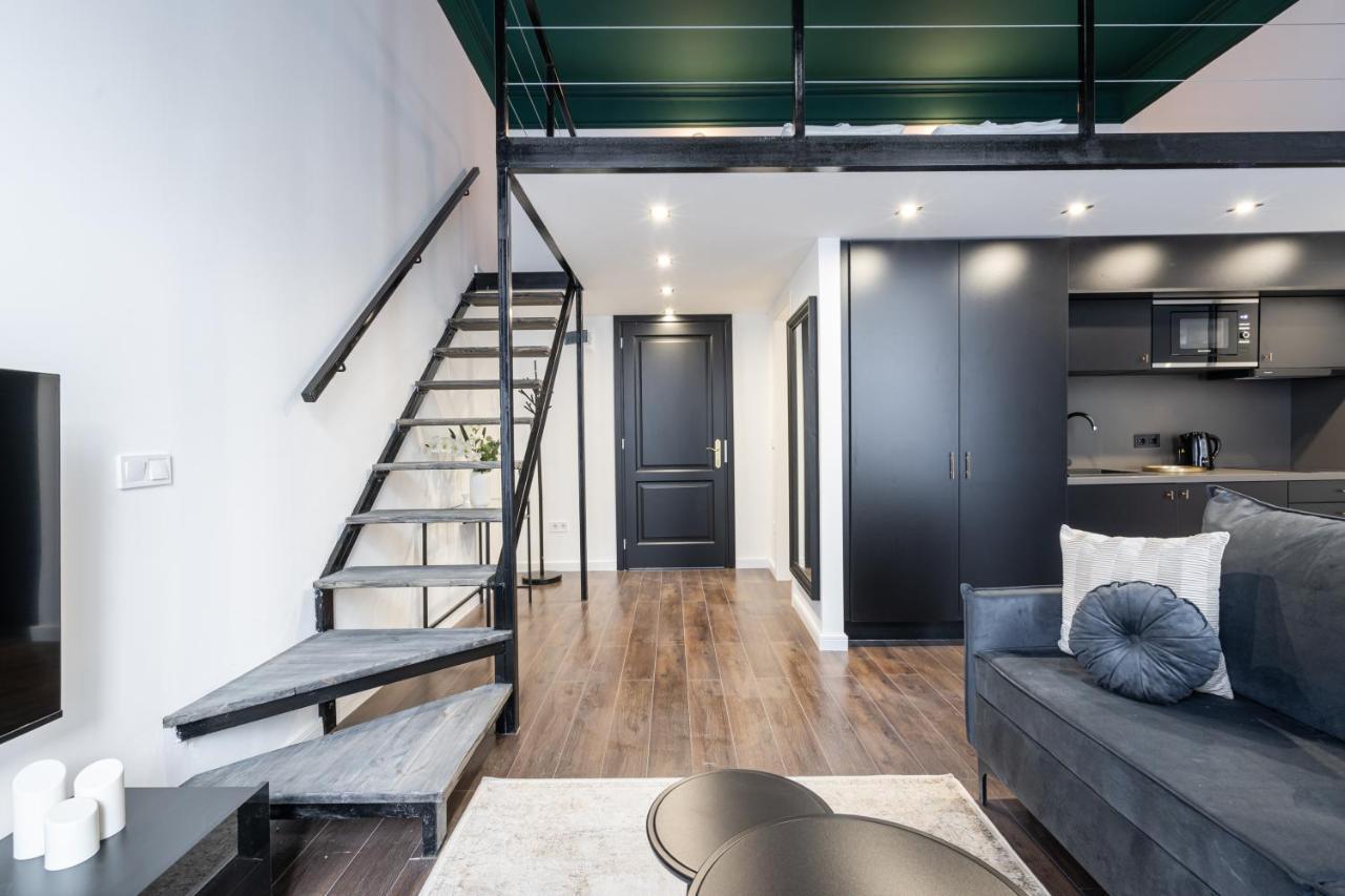 E41 - Trendy Boutique Apartments - Prime Spot By Bqa Budapeste Exterior foto