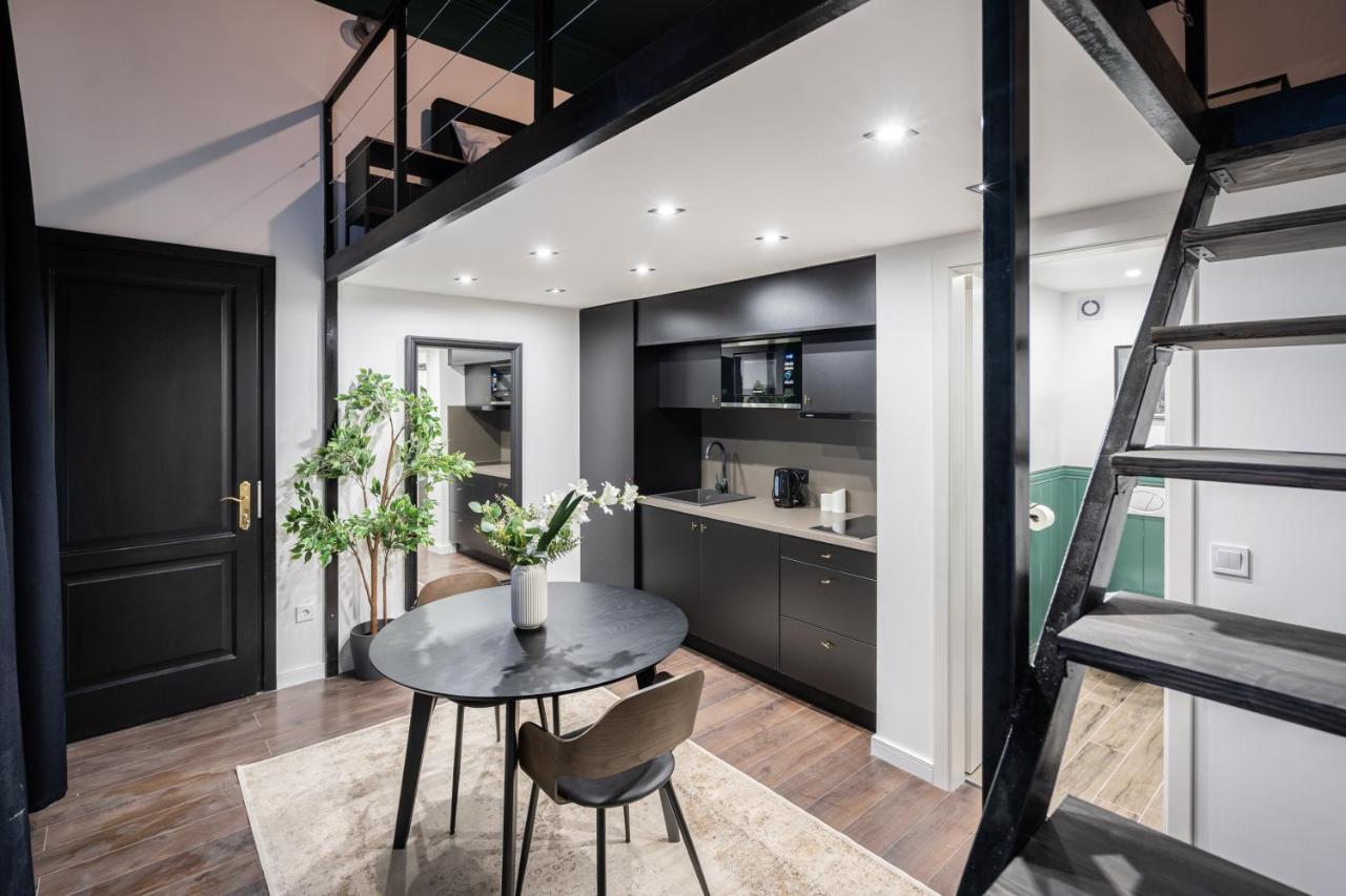 E41 - Trendy Boutique Apartments - Prime Spot By Bqa Budapeste Exterior foto
