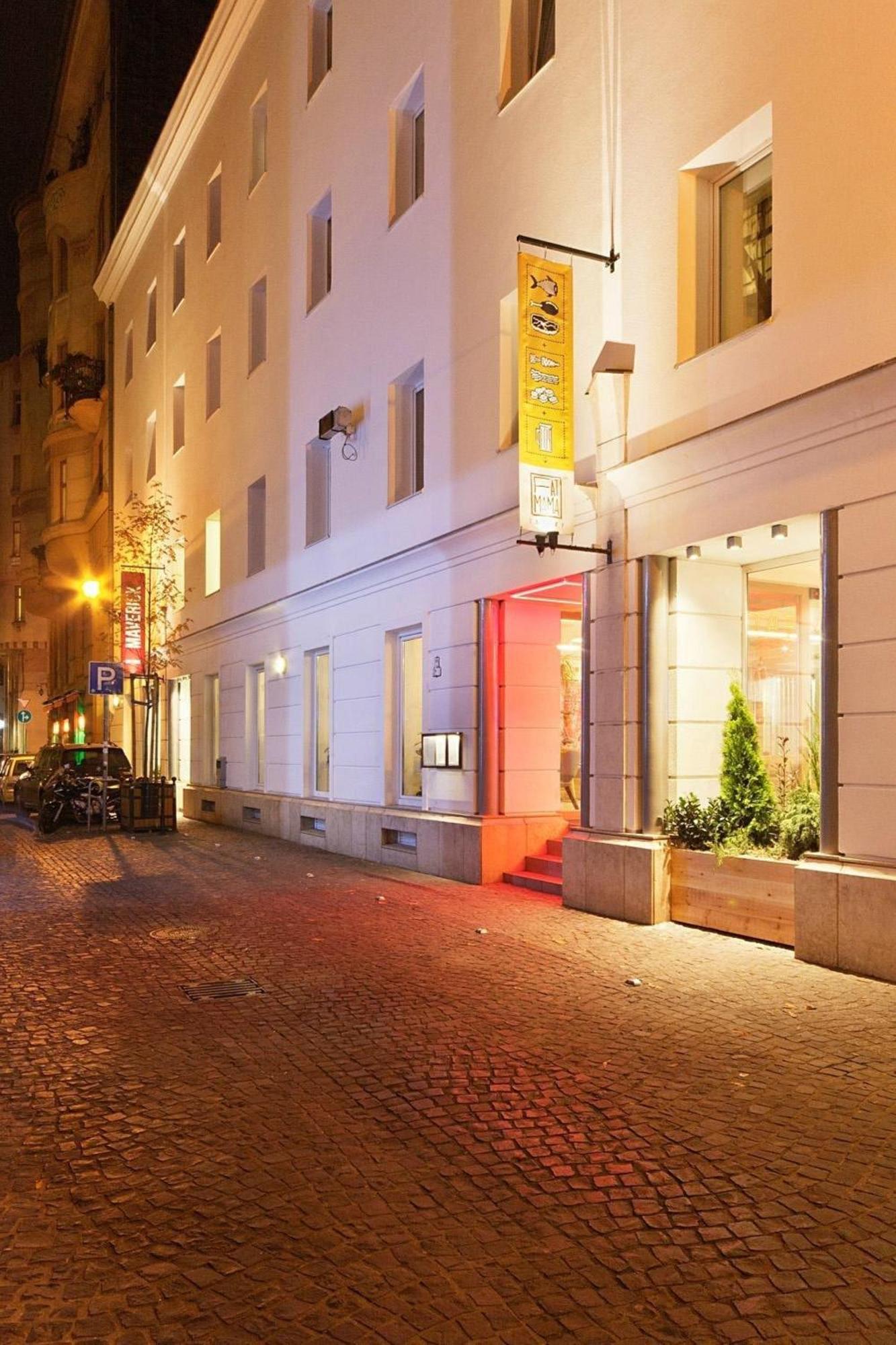 E41 - Trendy Boutique Apartments - Prime Spot By Bqa Budapeste Exterior foto